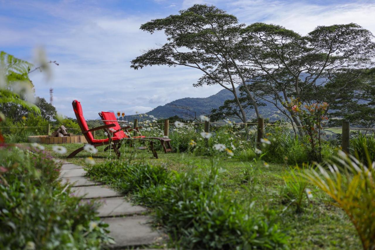 Green Cottage ชามาเรล ภายนอก รูปภาพ