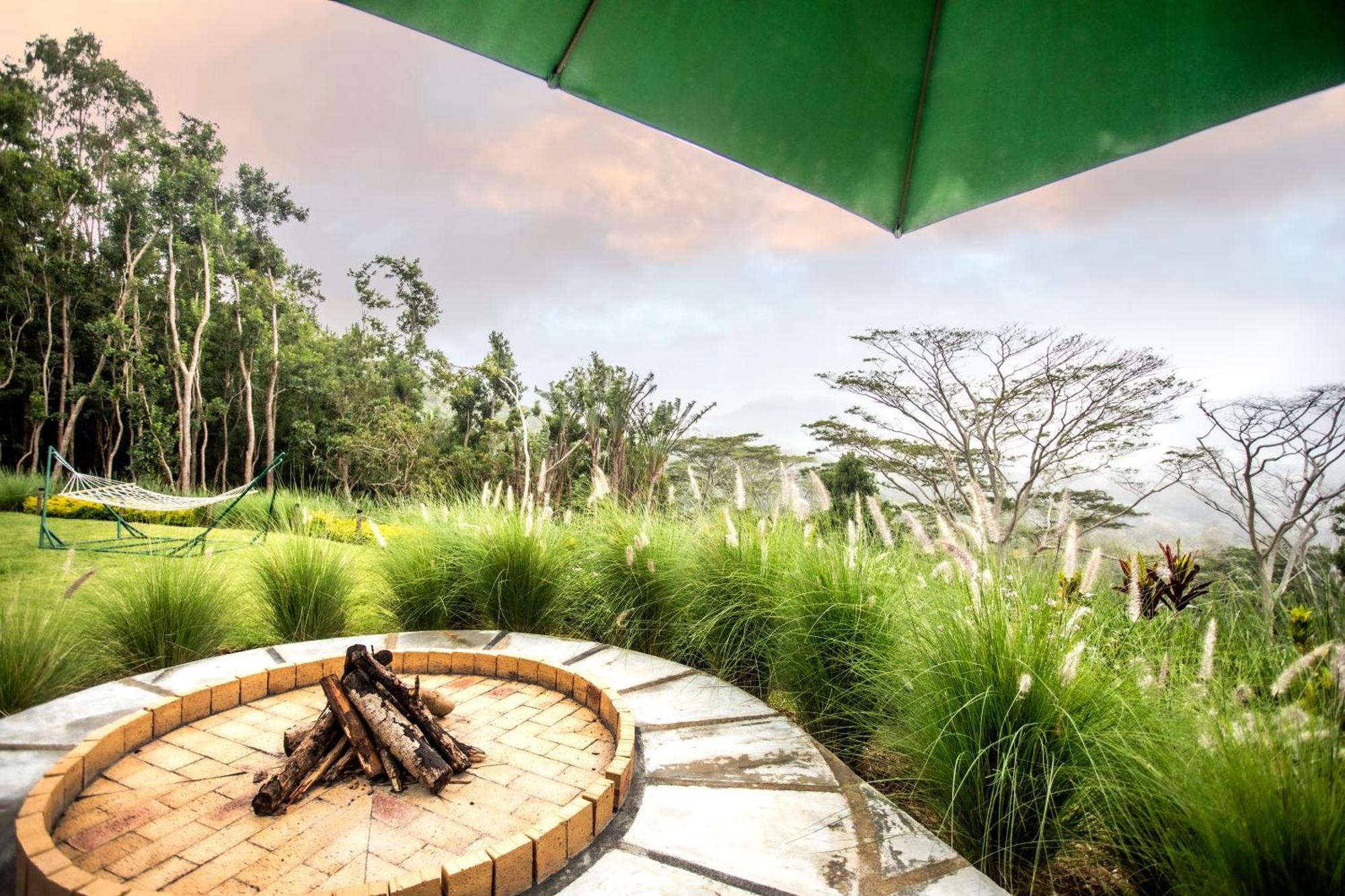 Green Cottage ชามาเรล ภายนอก รูปภาพ