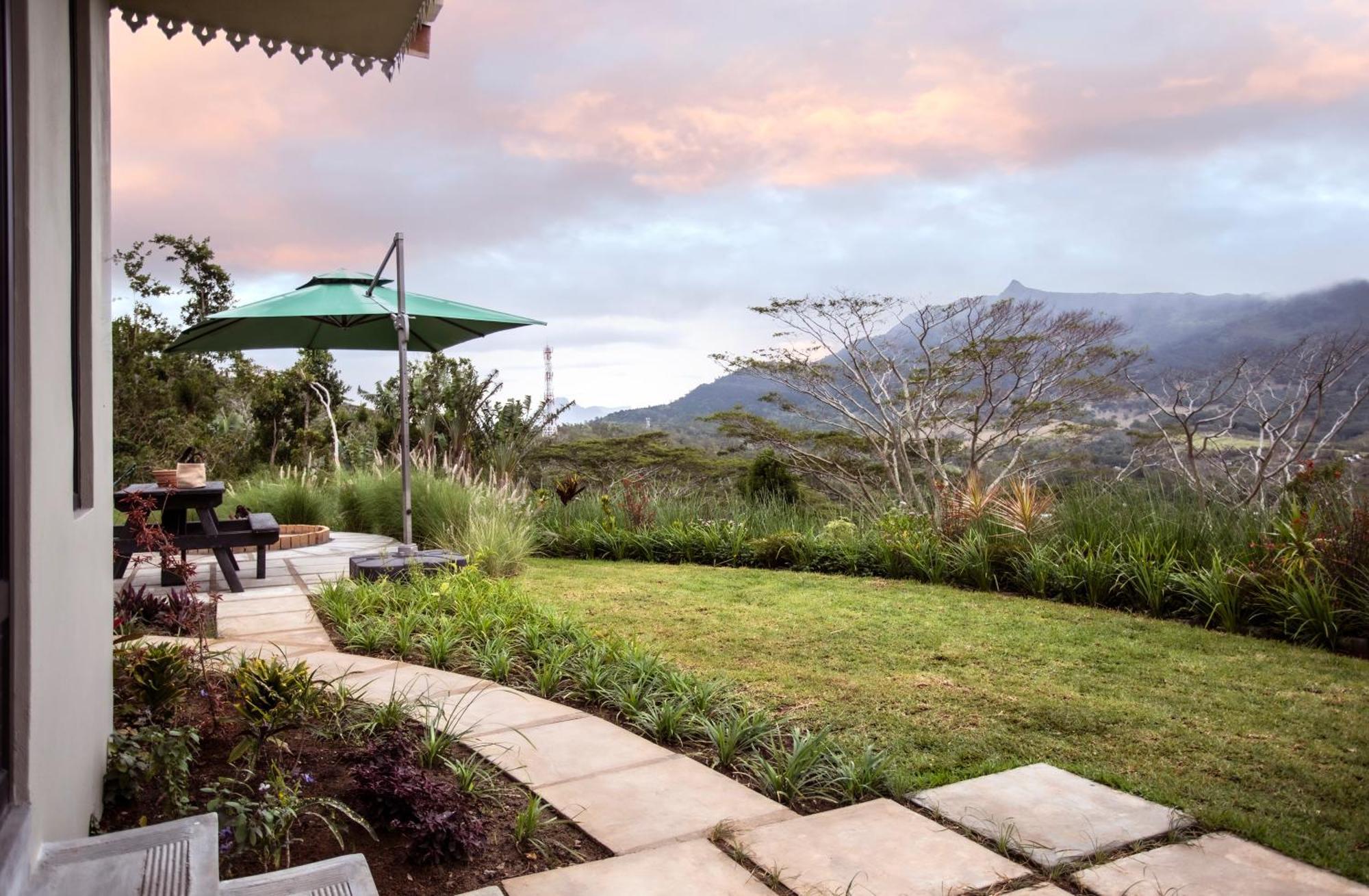 Green Cottage ชามาเรล ภายนอก รูปภาพ